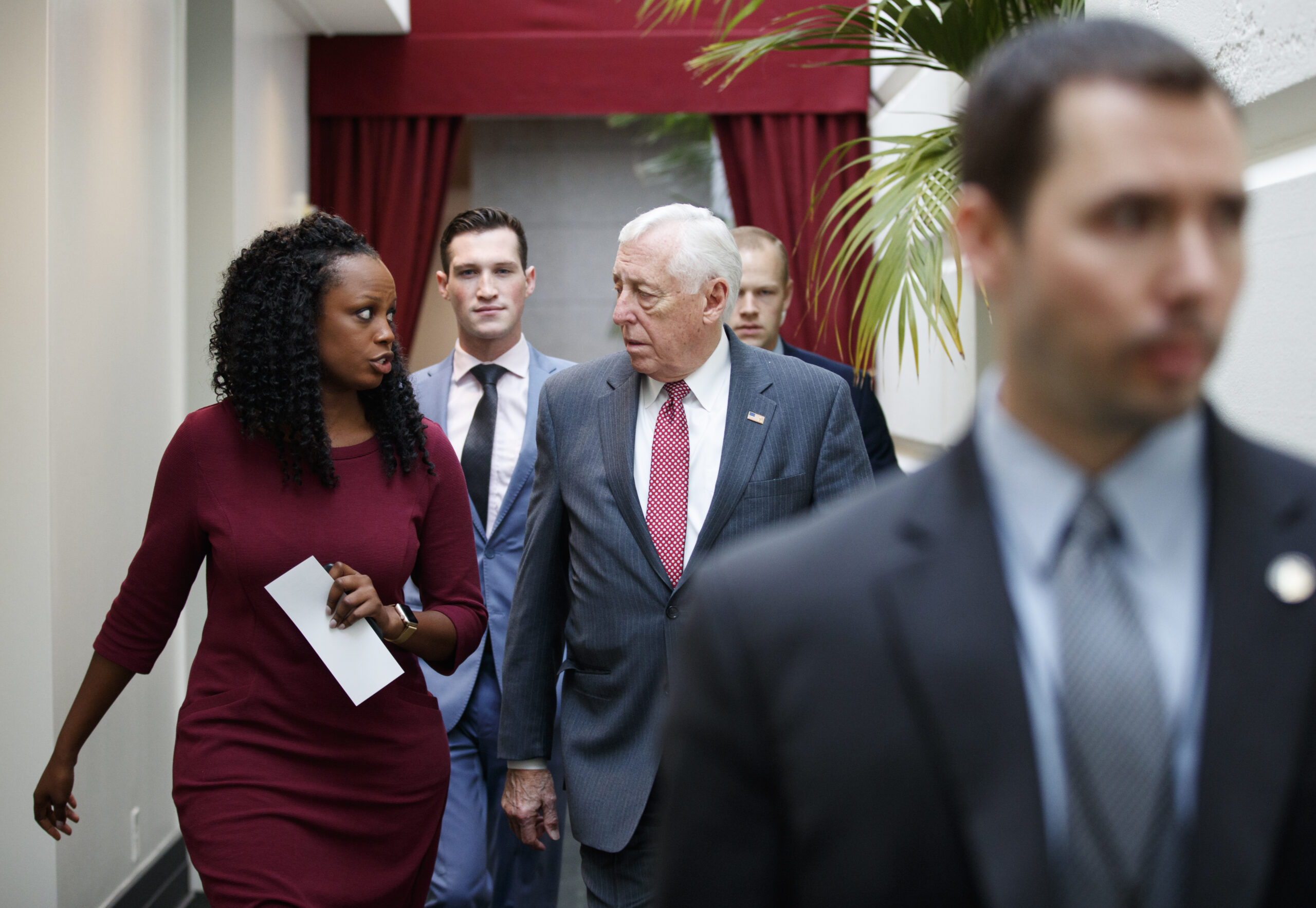 White House staffer with good McCarthy relationship departs for lobbying firm