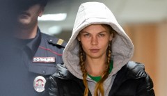 Escort claiming to have Trump-Russia dirt released from police custody in Moscow