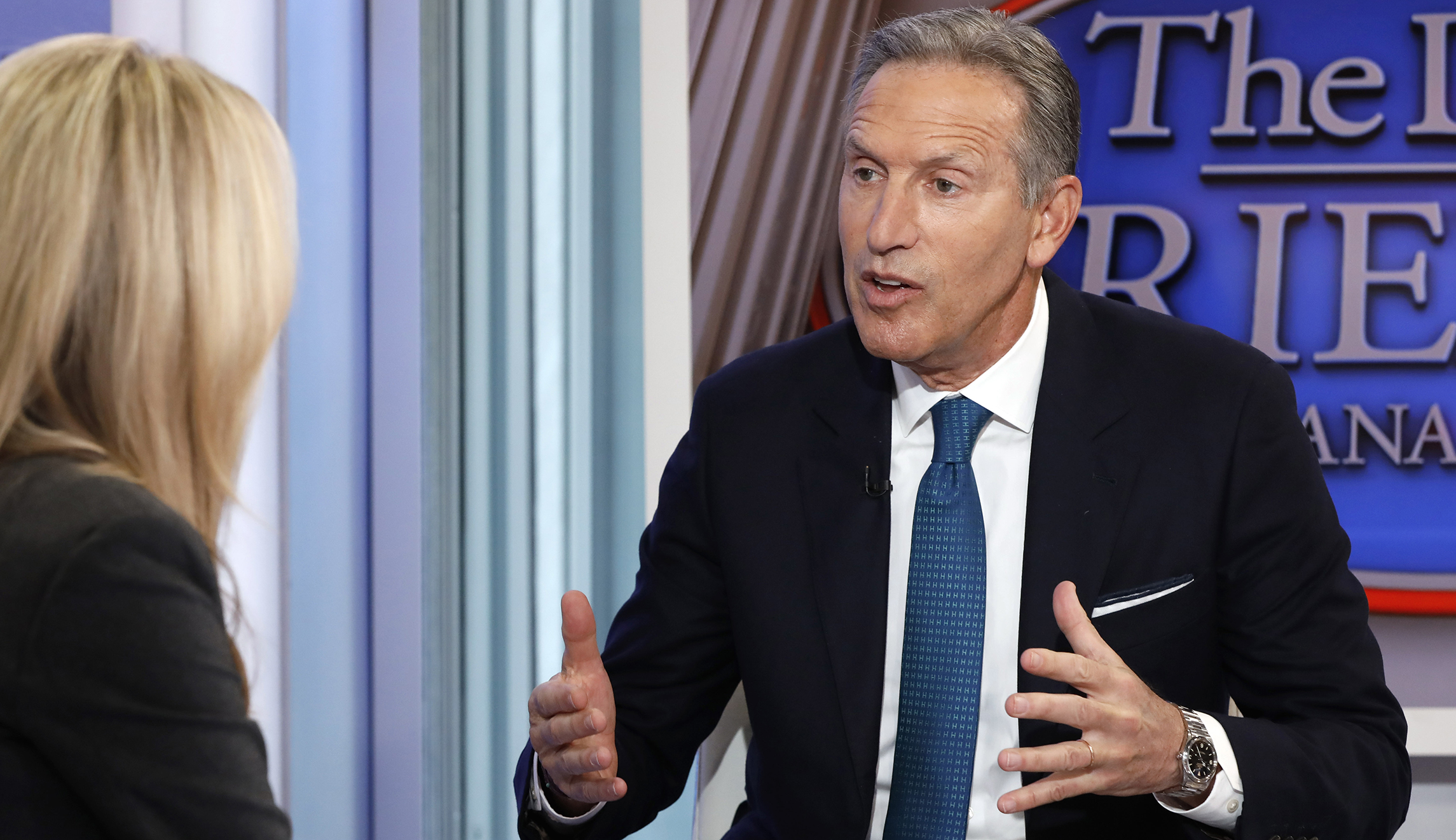Media candidate: Howard Schultz 2020 gurus are former Washington Post and CNN reporters