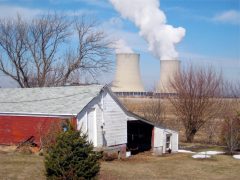 Electrical bills would increase in labor-backed bid to save Illinois nuclear plants
