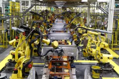 Strike fears loom large in final hours of UAW contract negotiations with Big Three