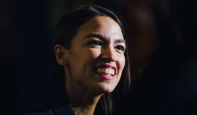 AOC makes Democratic National Convention speaker list