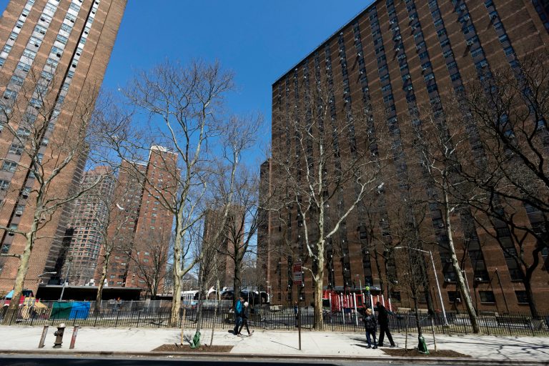 Bill seeks to create new agency to boost federal funding for public housing in New York City