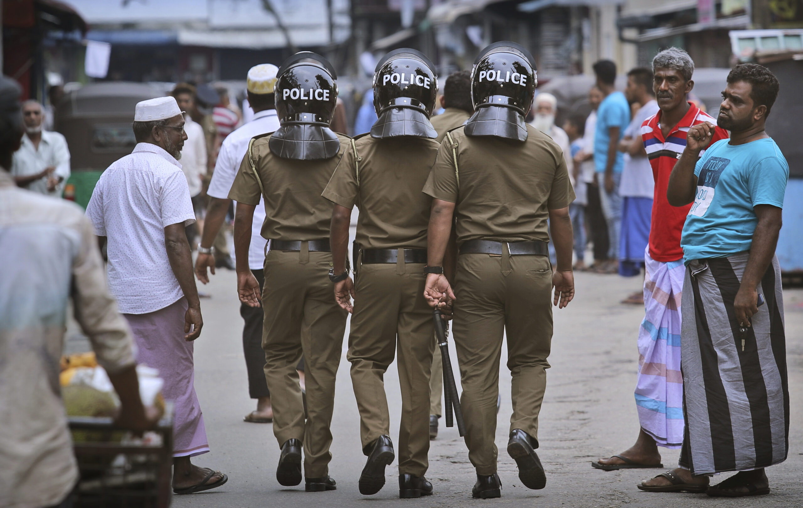Sri Lanka police report 15 bodies found in raid of militants tied to Easter bombings