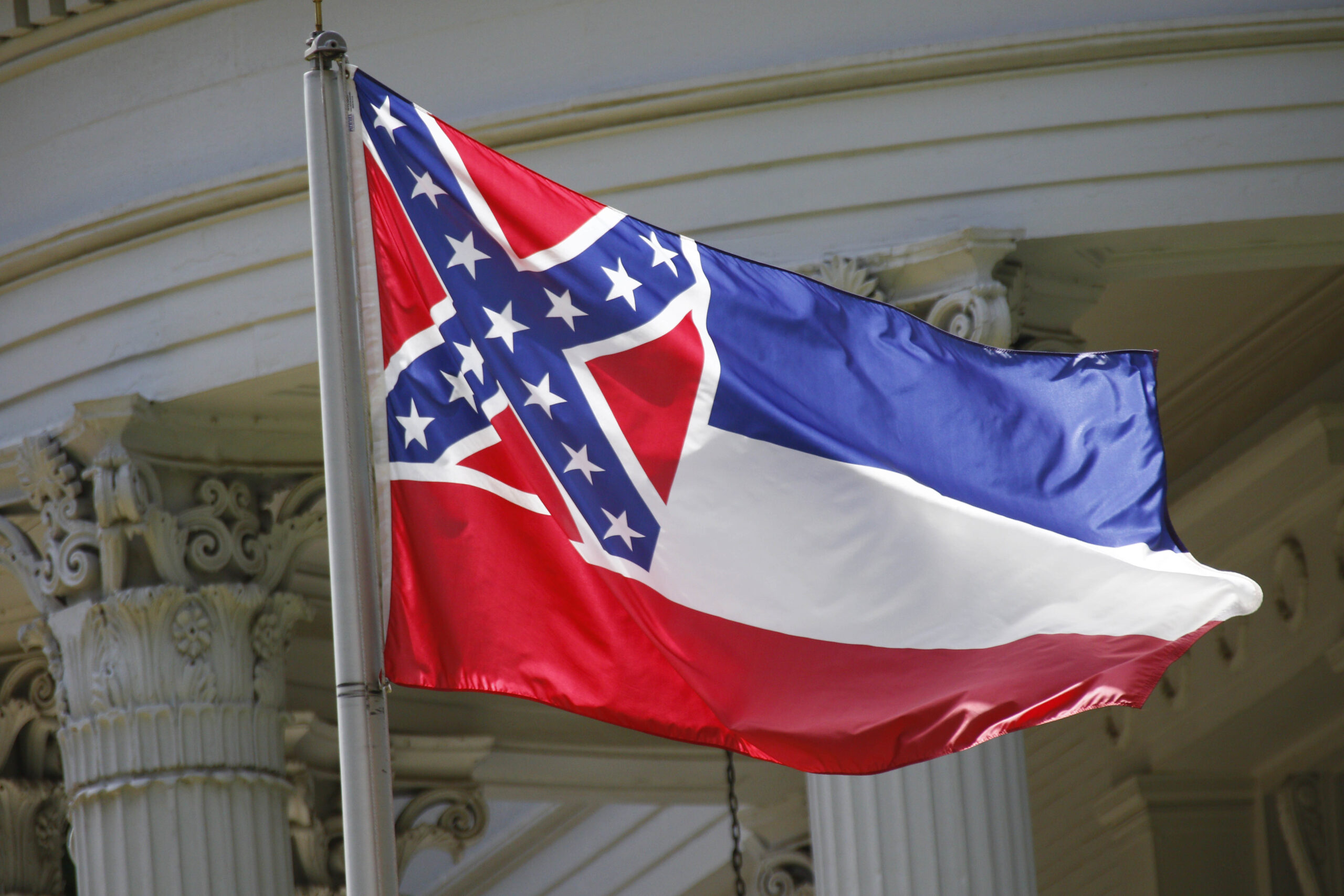 Mississippi sets the example in the debate over Confederate symbols
