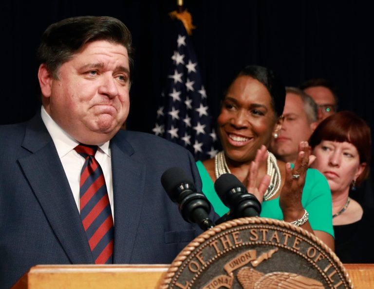 Illinois lieutenant governor says lawmakers will be forced to consider 20% income tax hike if voters nix graduated tax amendment