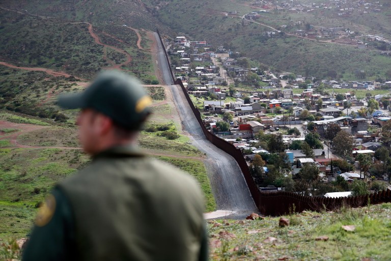 Off-duty Border Patrol agent encounters armed smugglers while fishing with family