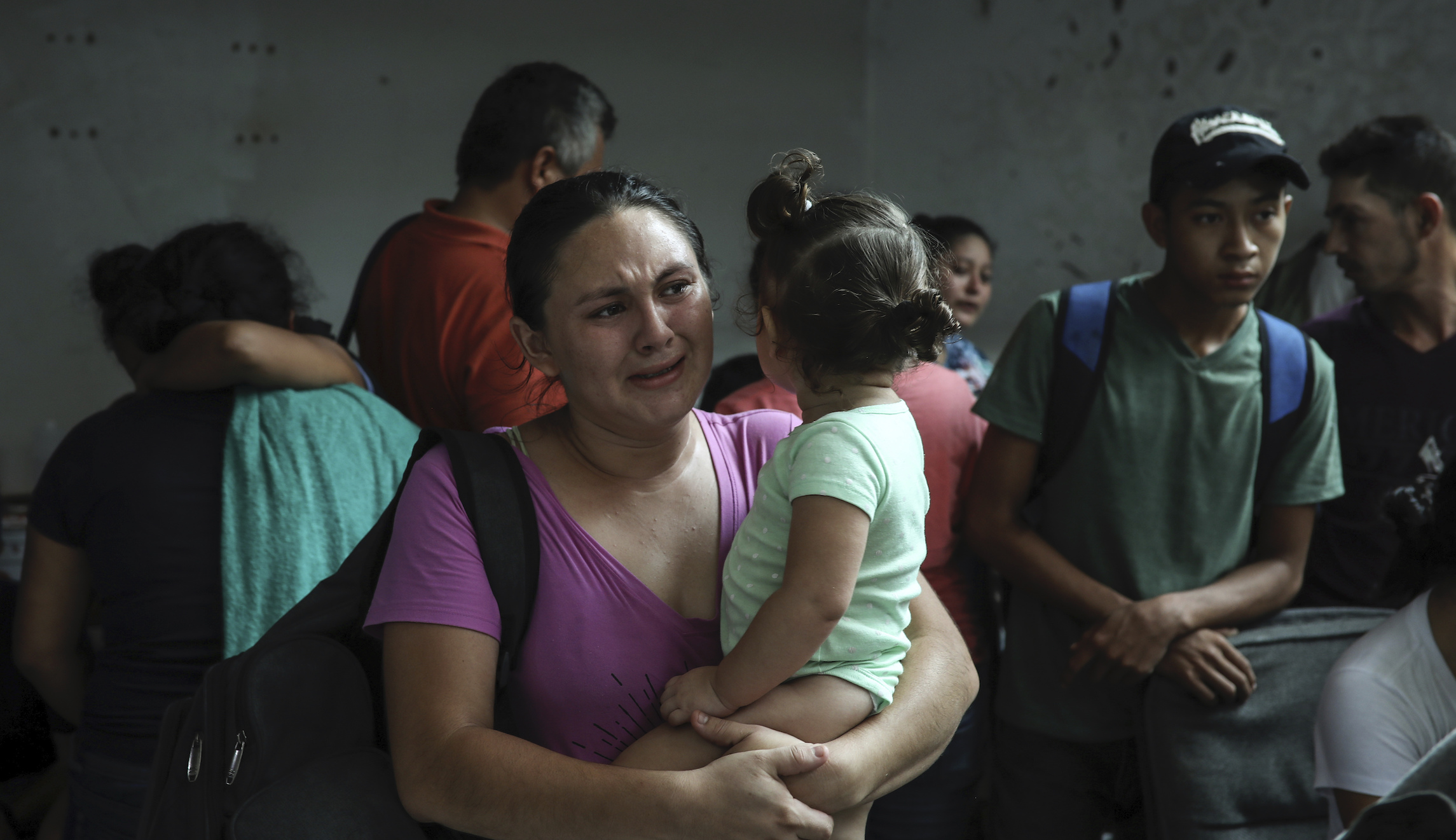 Federal appeals court blocks Trump policy ordering asylum-seekers to stay in Mexico