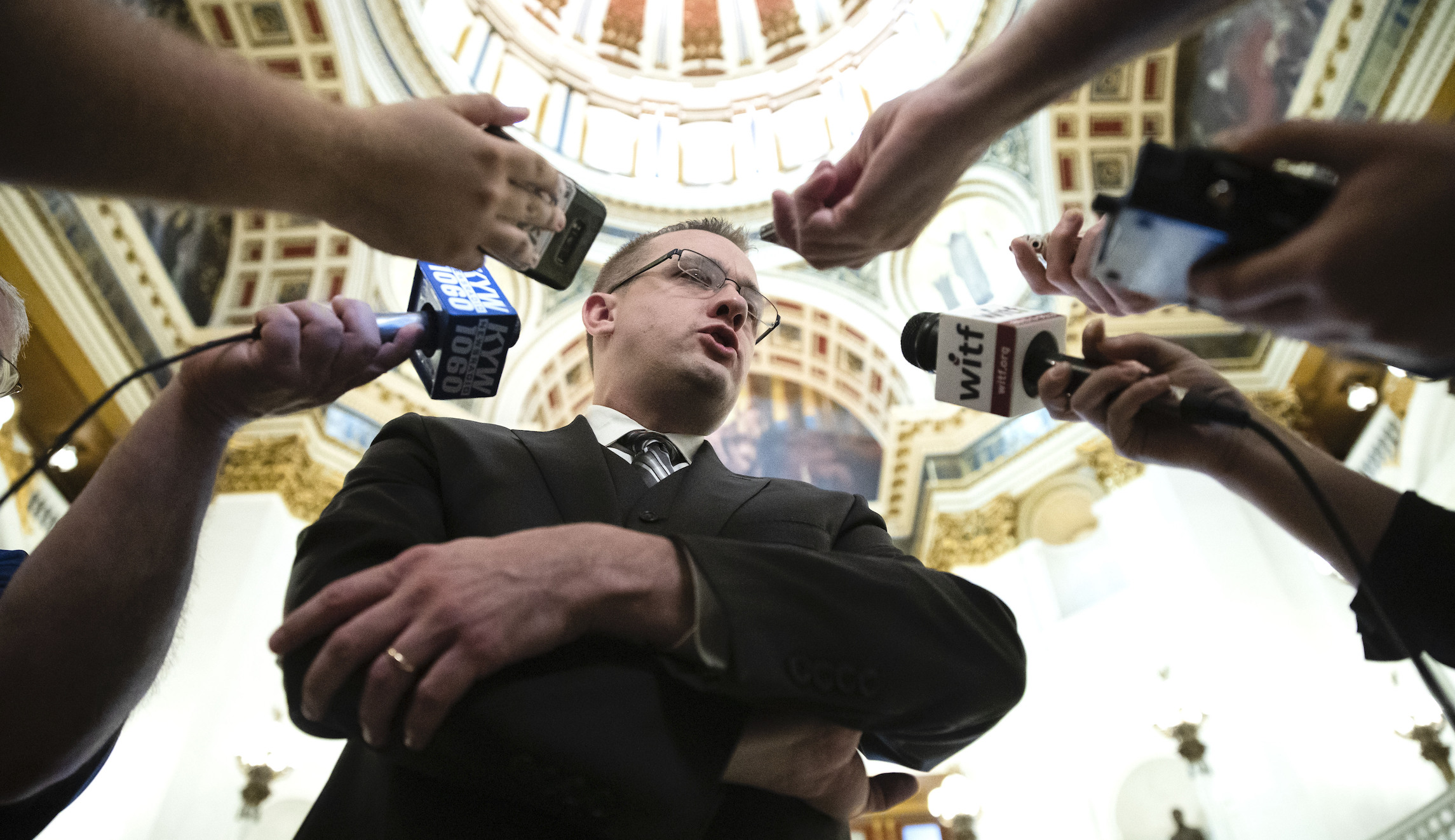 Pennsylvania lawmakers unveil two-part budget plan