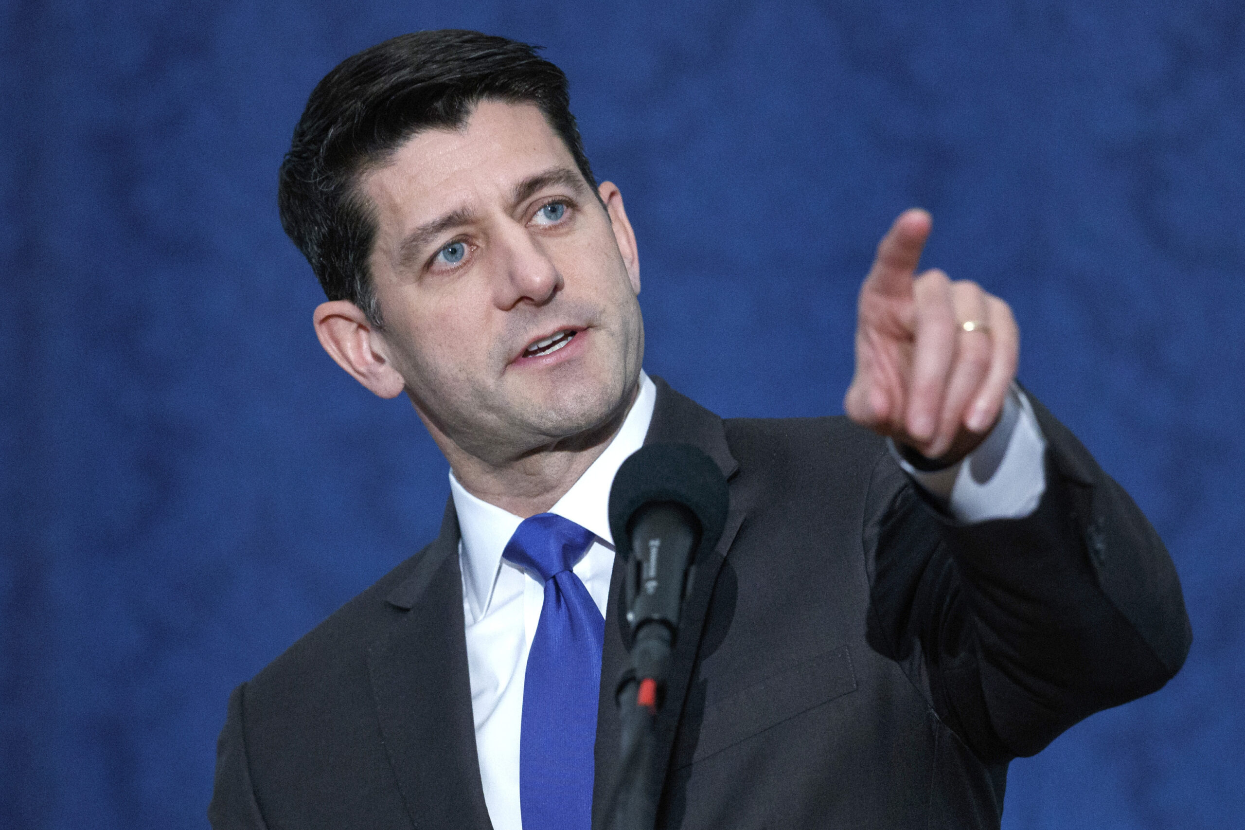 Paul Ryan to host fundraising event for Liz Cheney