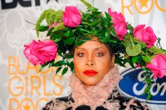 Singer begs Obamas for forgiveness after posting video from Martha’s Vineyard birthday party
