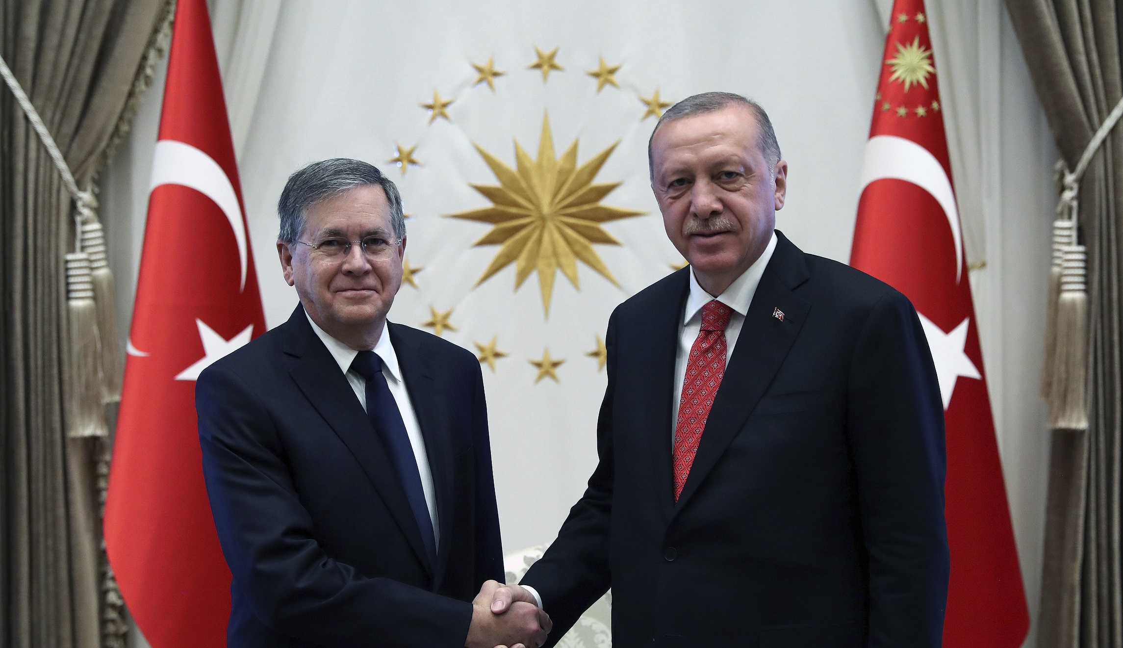 State Department sycophancy undermines diplomacy