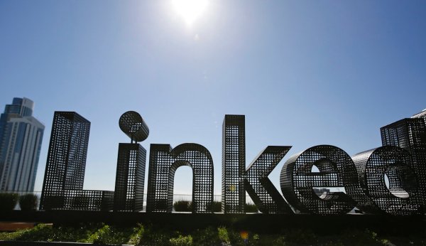 Top Republican torches LinkedIn for censoring Americans at the request of China