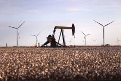 El Paso to vote on ‘climate charter’ pitting fossil fuels against renewable energy