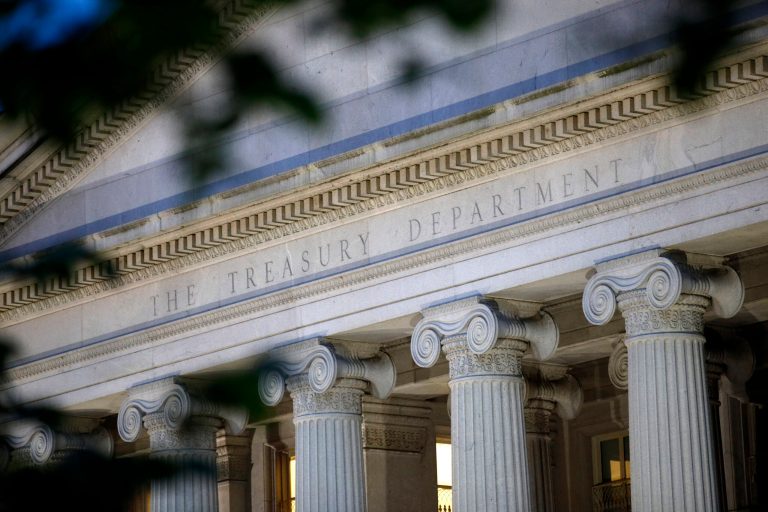 Treasury pushes for huge tax credits for clean energy companies