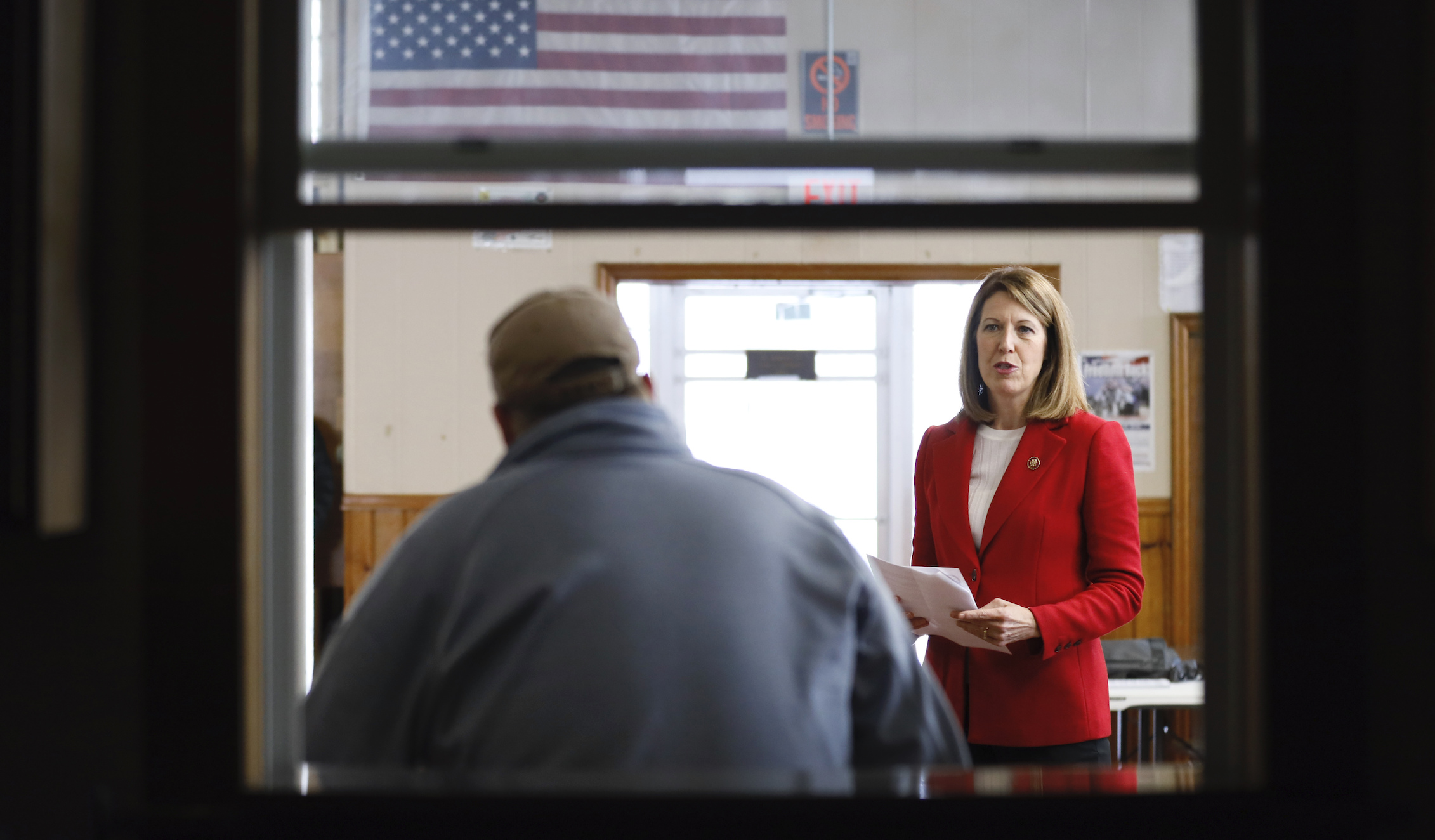 House Republican candidate closes in on vulnerable Iowa Democrat