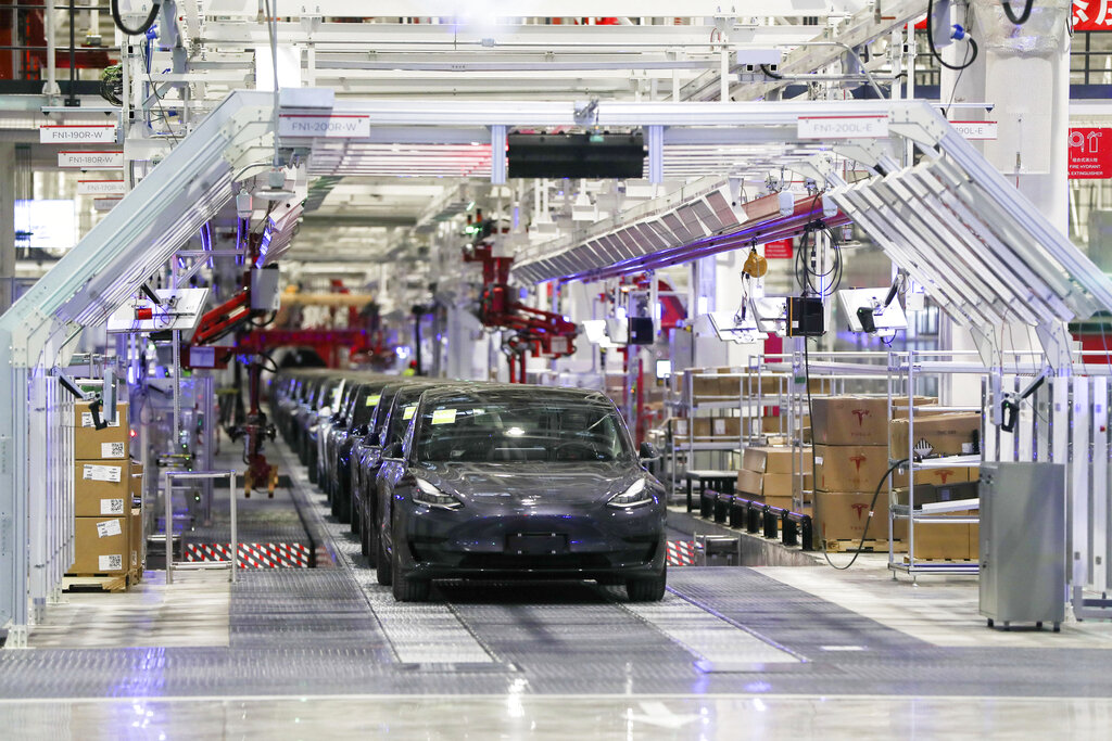 Tesla suspends production at Shanghai plant to implement upgrade