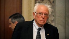 Conservatives root for Bernie Sanders to be Democratic nominee at their own risk