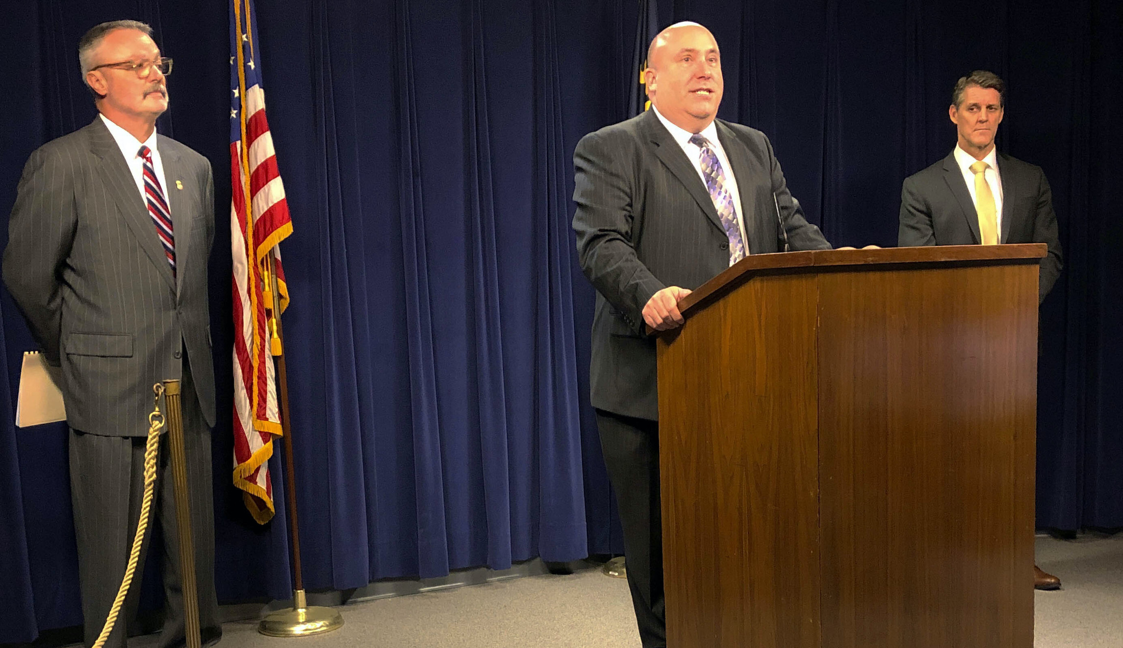 Oregon elections boss fired after allegedly making complaints over IT problems