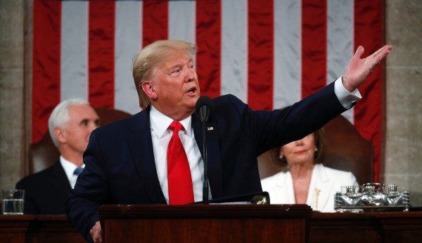 Trump honors wife and son of Army soldier killed by Soleimani