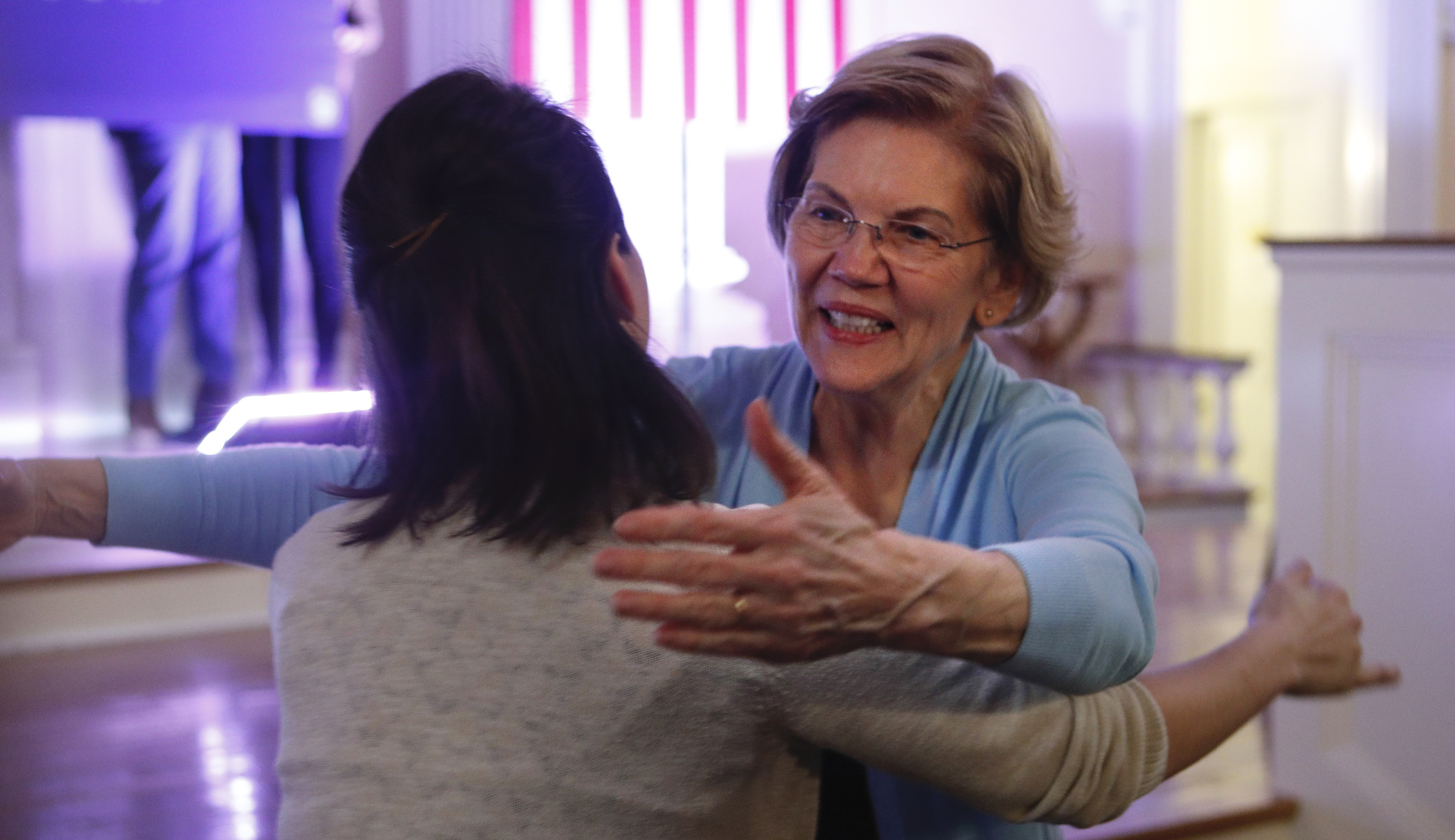 The empty feminism of Elizabeth Warren’s media endorsements