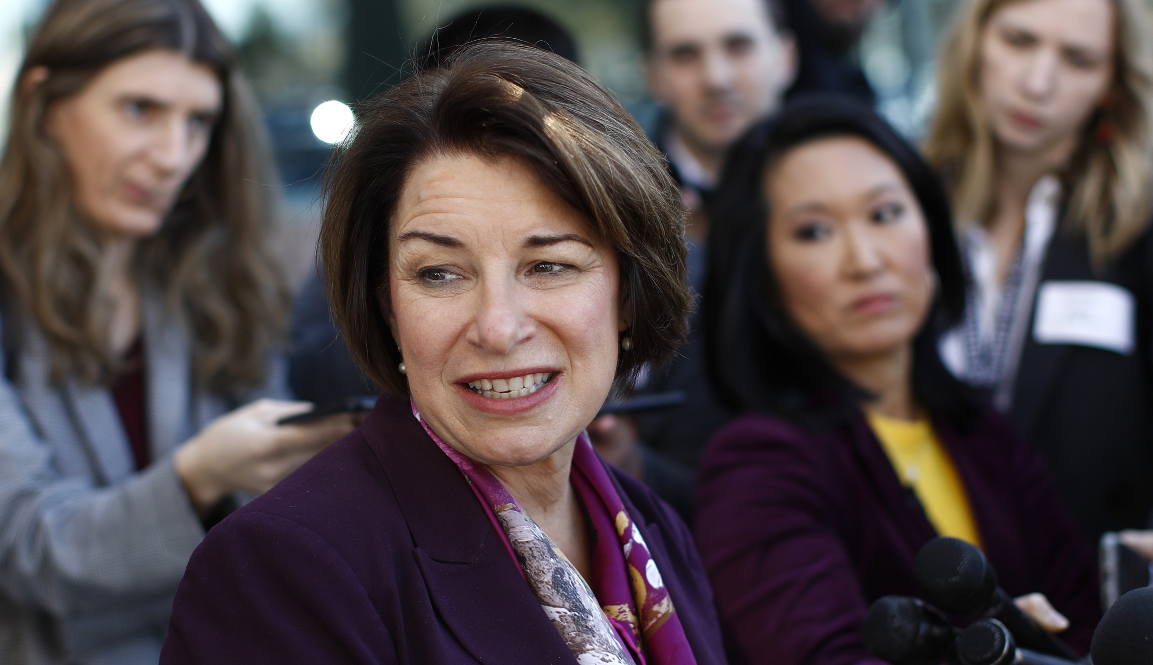 Amy Klobuchar’s salad comb days: Why her bad boss habits matter
