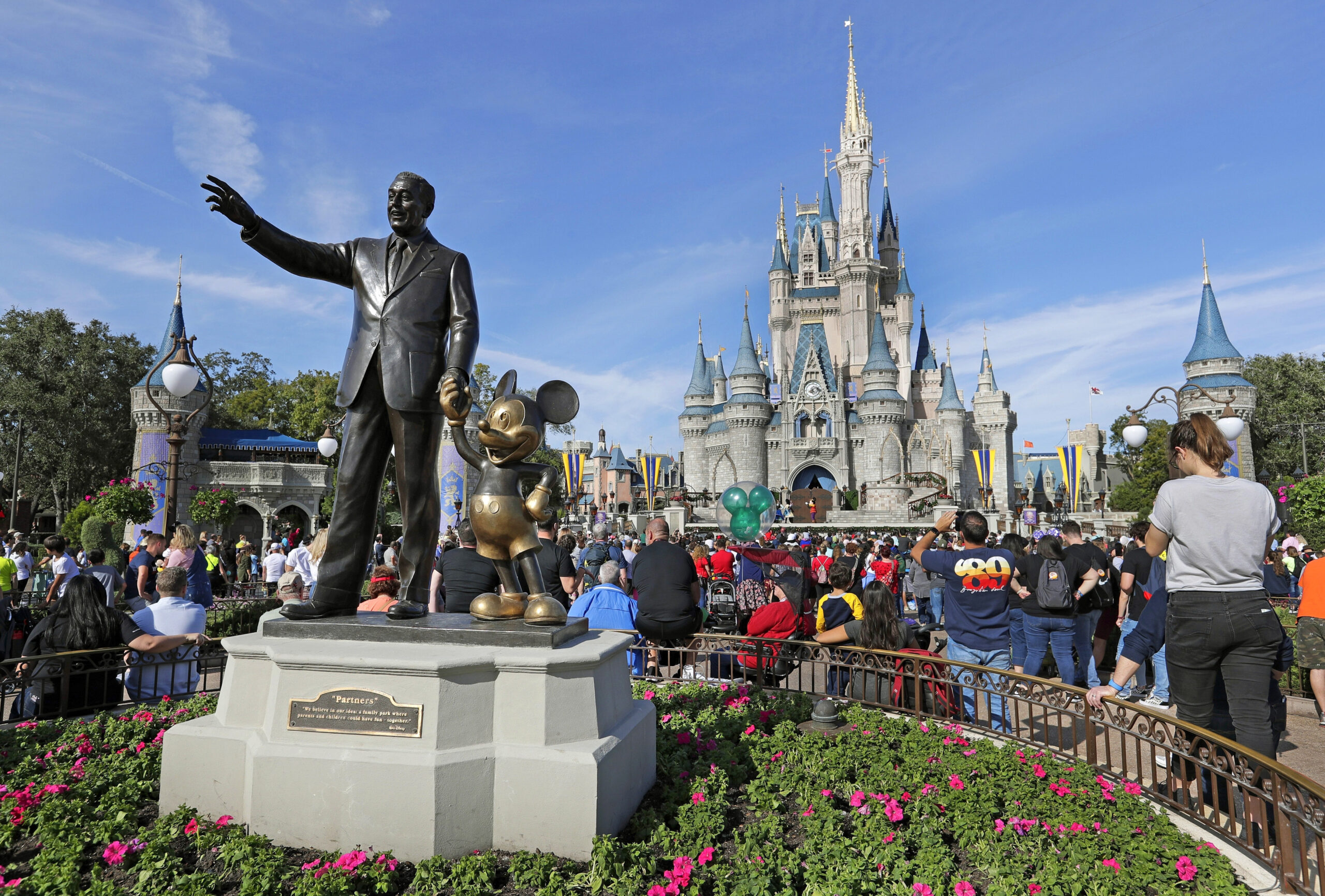 SEE IT: Disney World slaps woman with dress code violation after wearing this