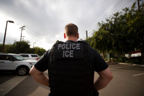 ICE deporting just 100 immigrants a day: Audit