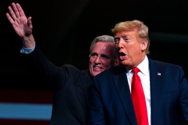 Democrat signals trouble for McCarthy: GOP defectors may vote Trump for House speaker