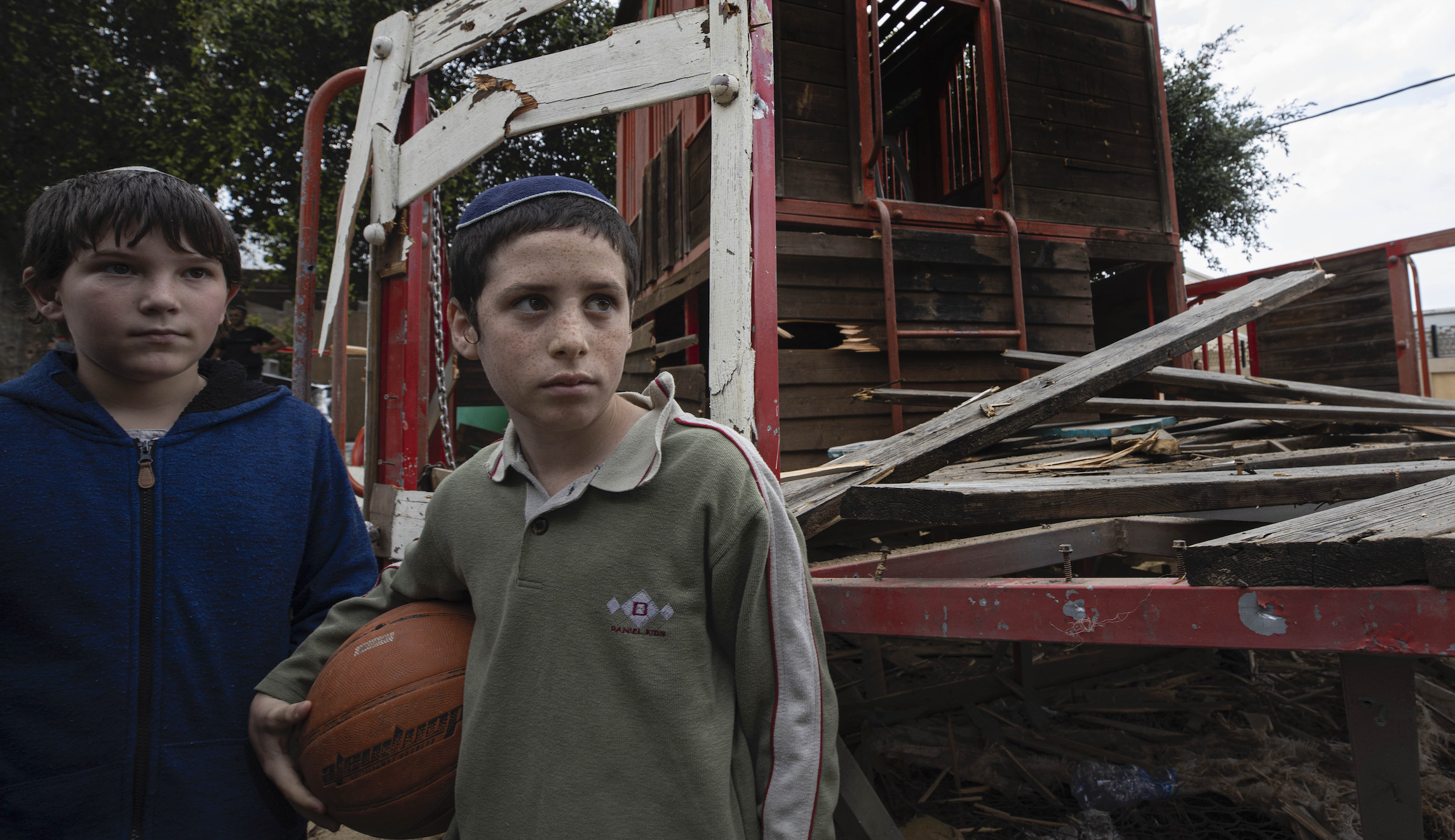 Denounce all forms of terrorism against Israeli civilians