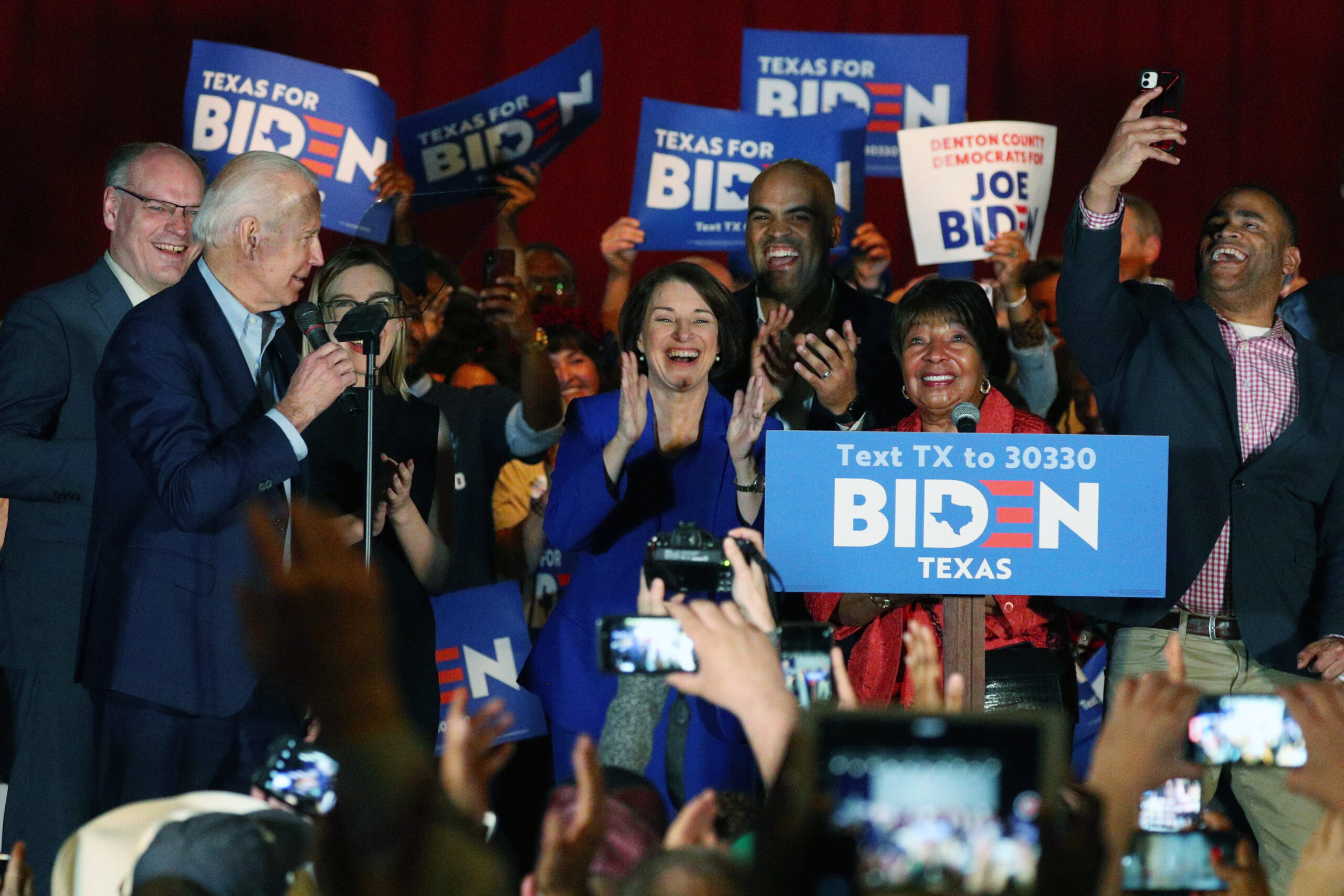 AI: Endorsements boost Biden, now to win Minnesota, North Carolina, tied in Texas