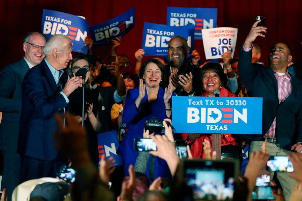 AI: Endorsements boost Biden, now to win Minnesota, North Carolina, tied in Texas