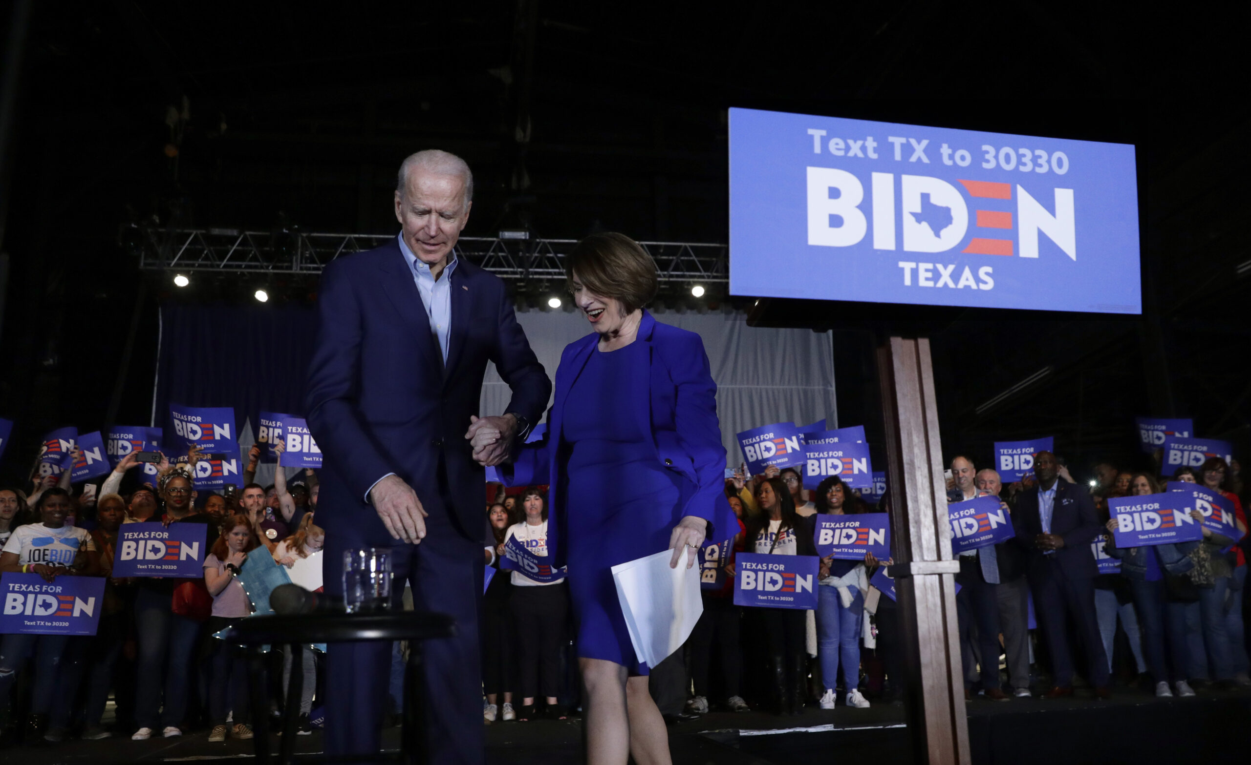 Calls for unity cannot hide stark cultural differences inside Democratic Party