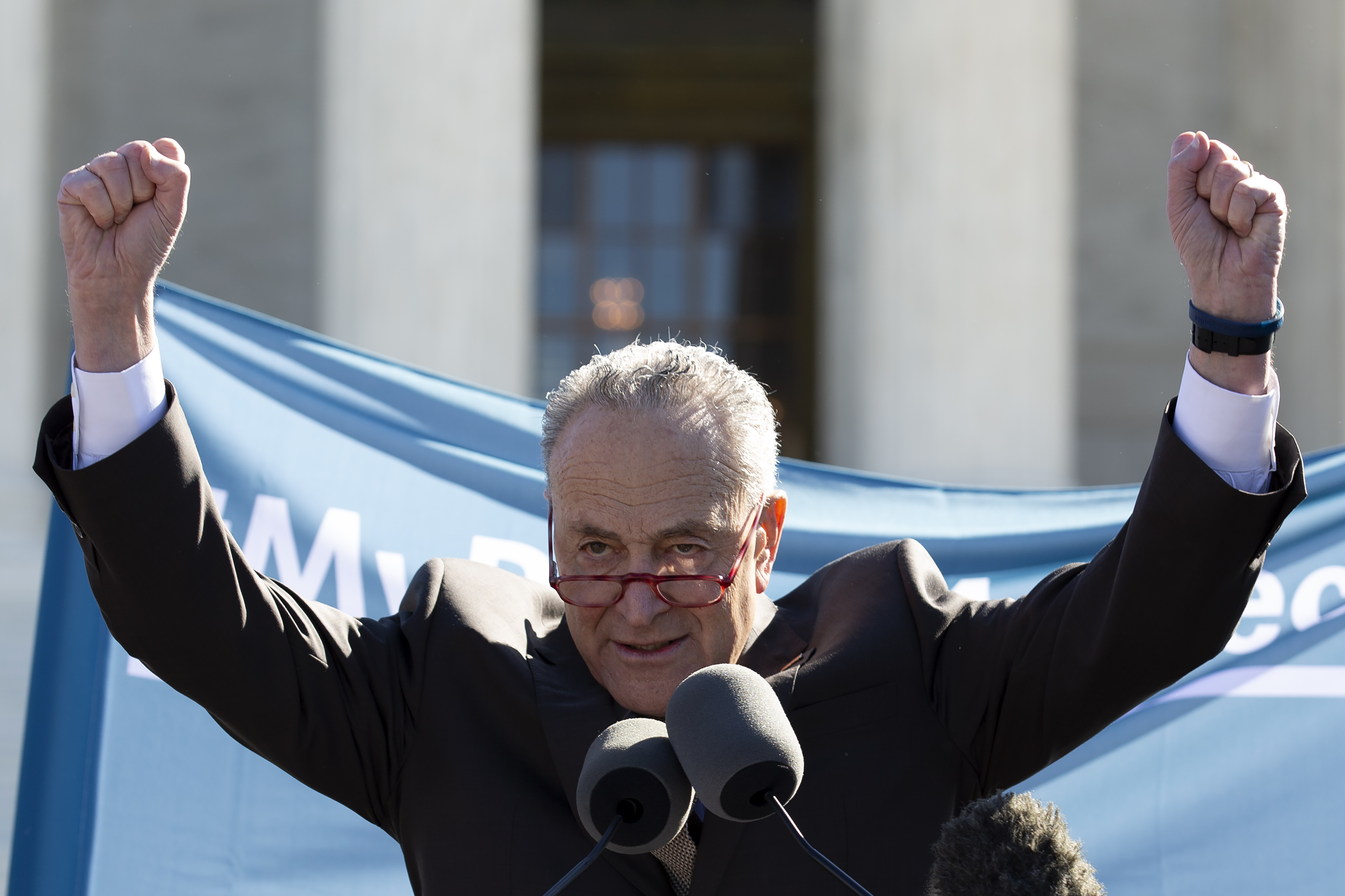 Chuck Schumer just showed how awful a nonapology can be