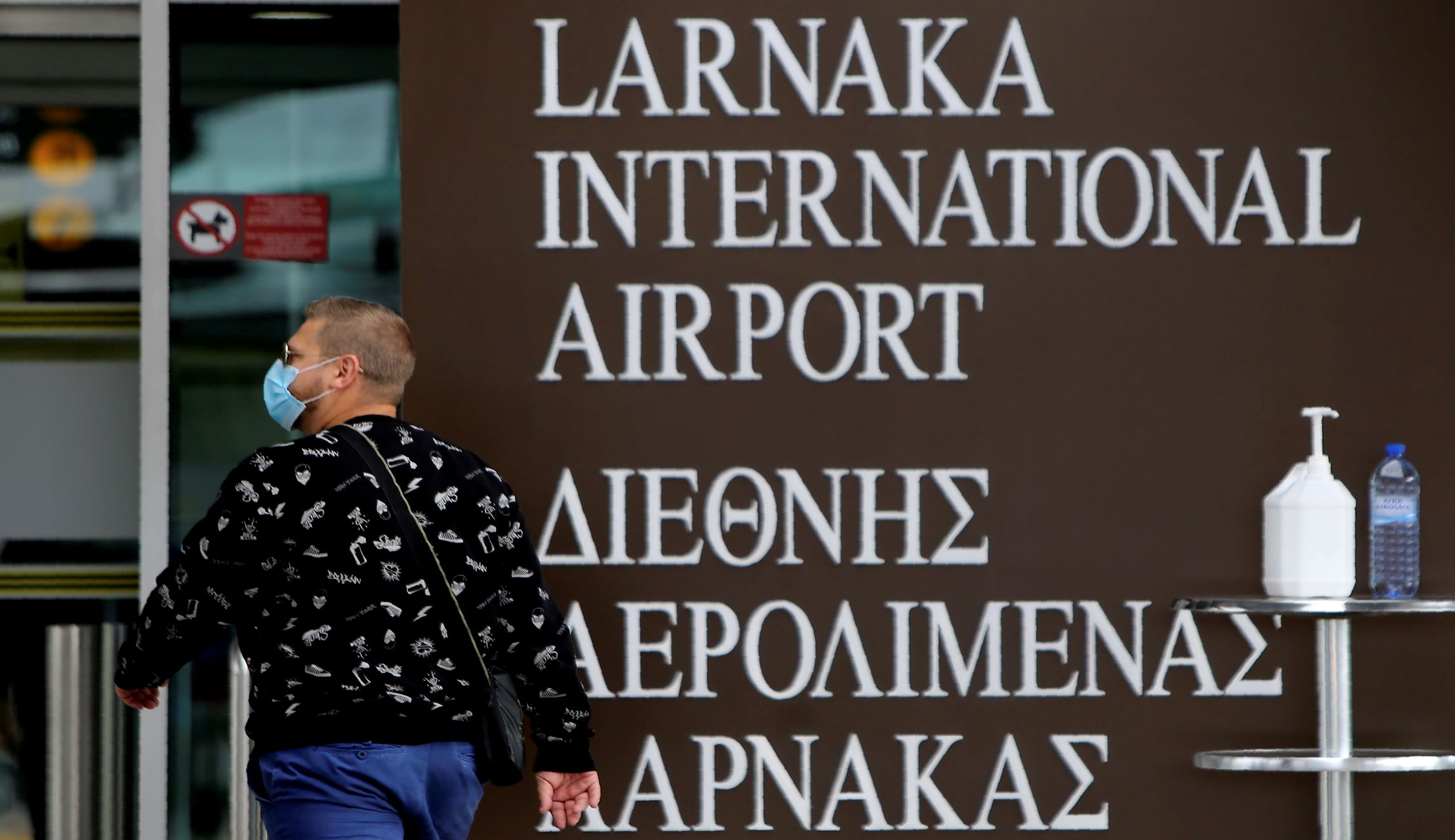 EU should recommend testing travelers, not barring them