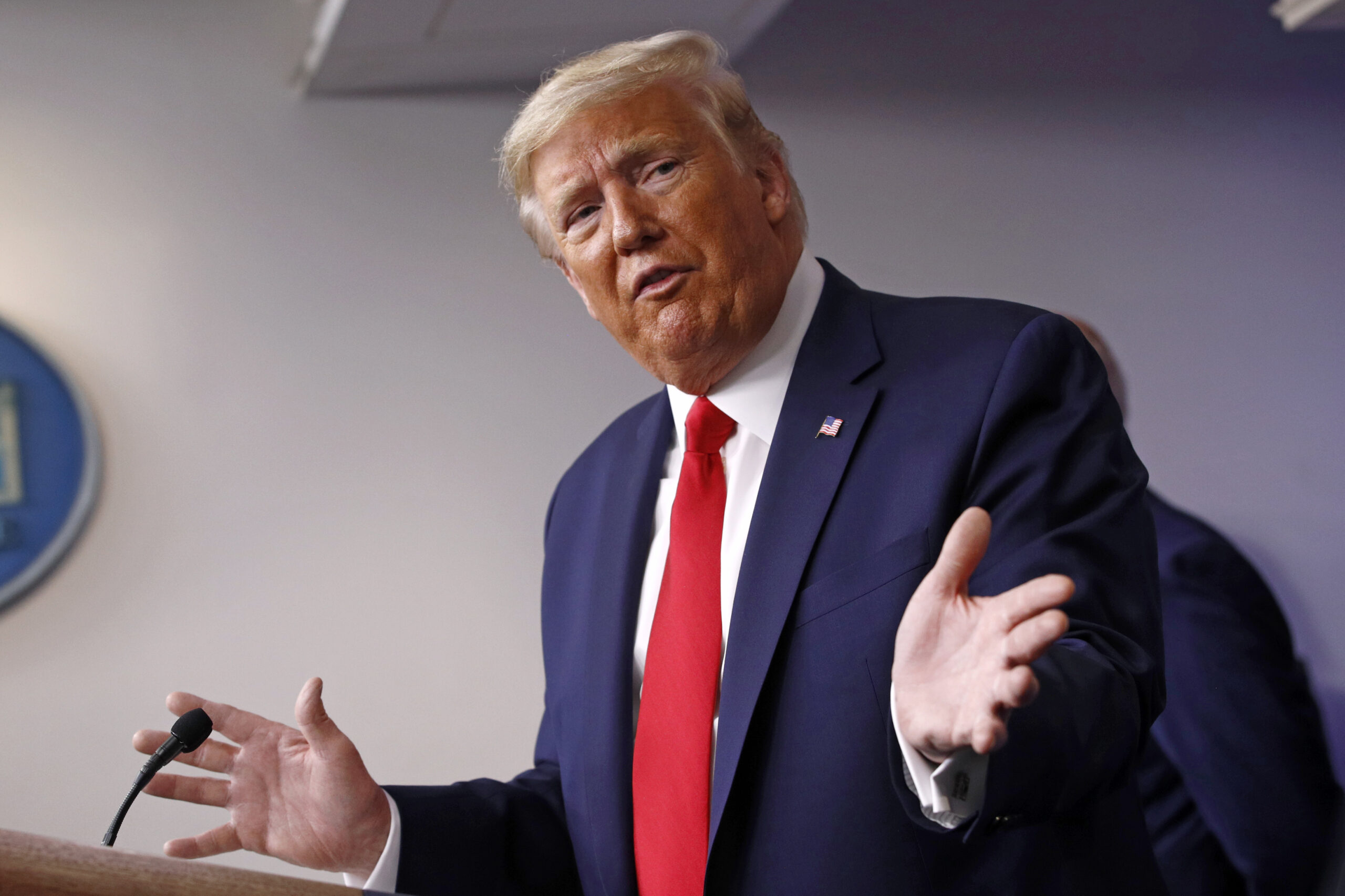 Expert: Trump’s style in coronavirus crisis works, and Reagan would approve
