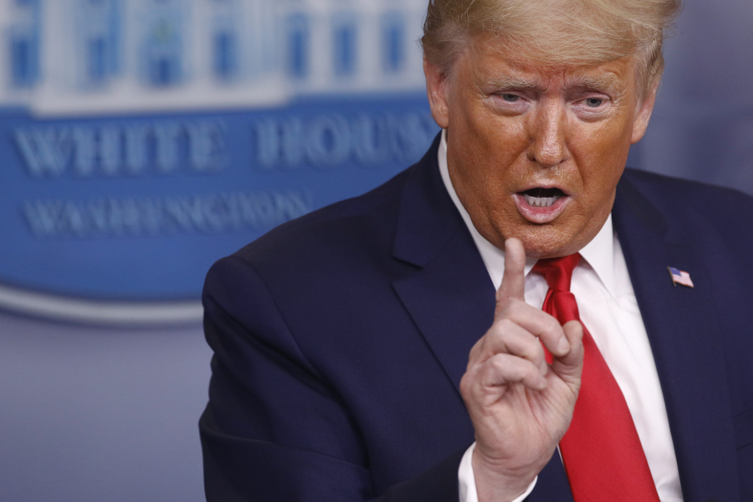 Washington Post’s Margaret Sullivan calls for media boycott of White House press briefings; China propagandist agrees