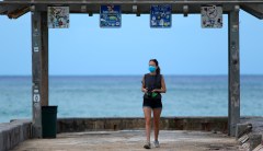 White House given report showing warm weather won’t significantly curb coronavirus spread
