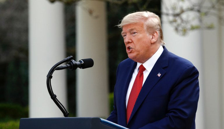 White House planning to provide incentives for restaurants to stay open during coronavirus outbreak