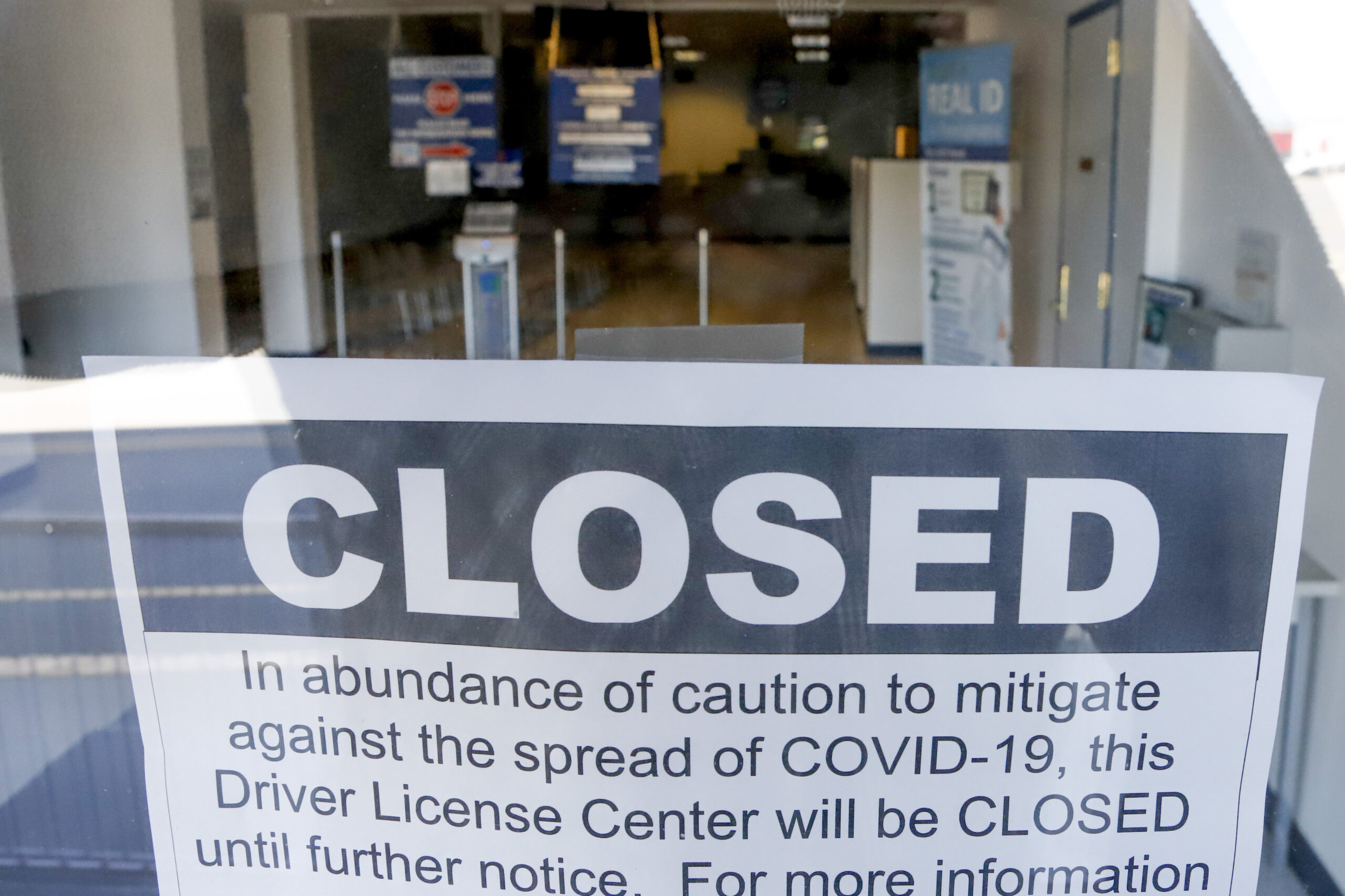 Half to 90% of federal agency HQs empty, billions wasted