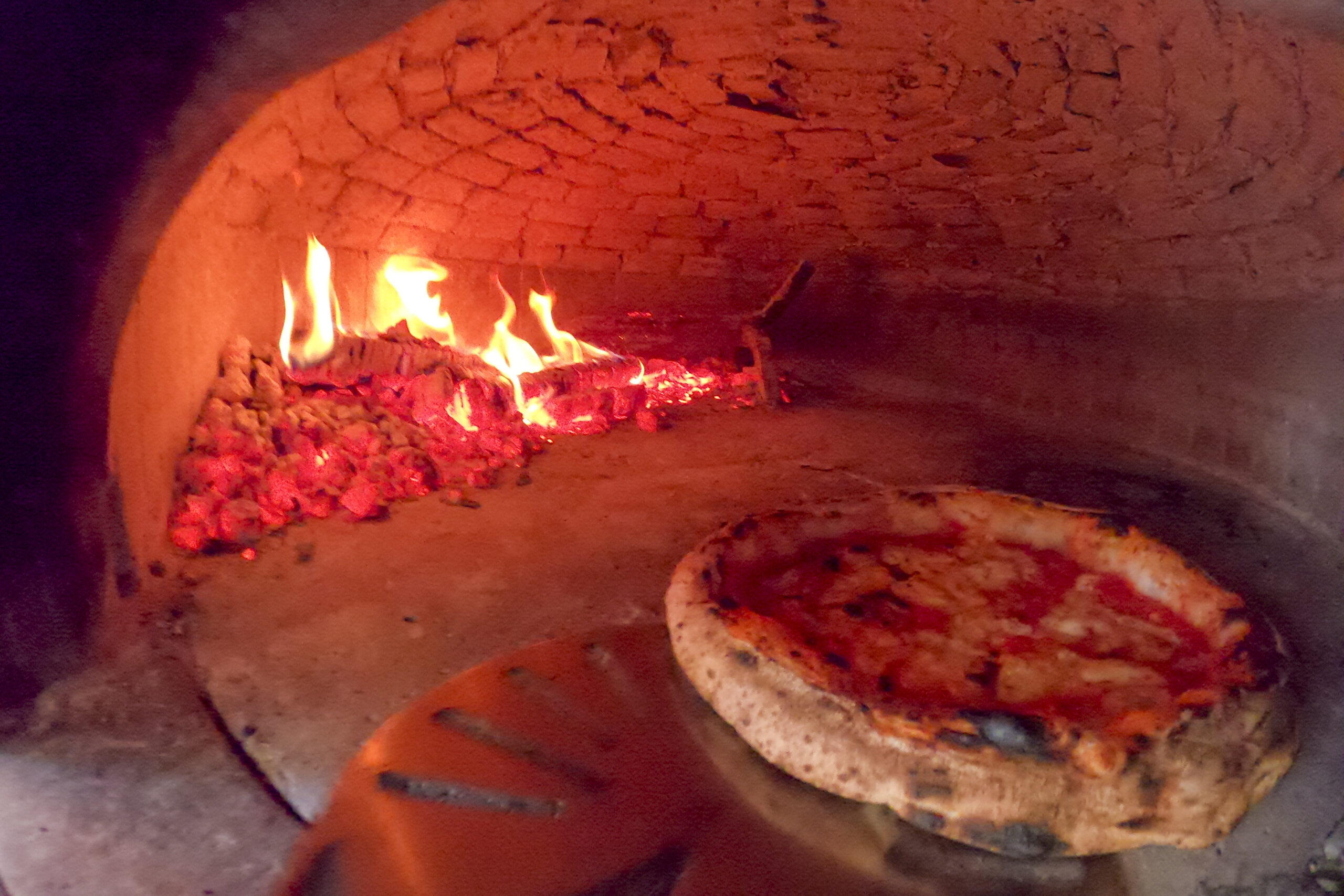 NYC pizza ovens targeted by new green rule to slice emissions