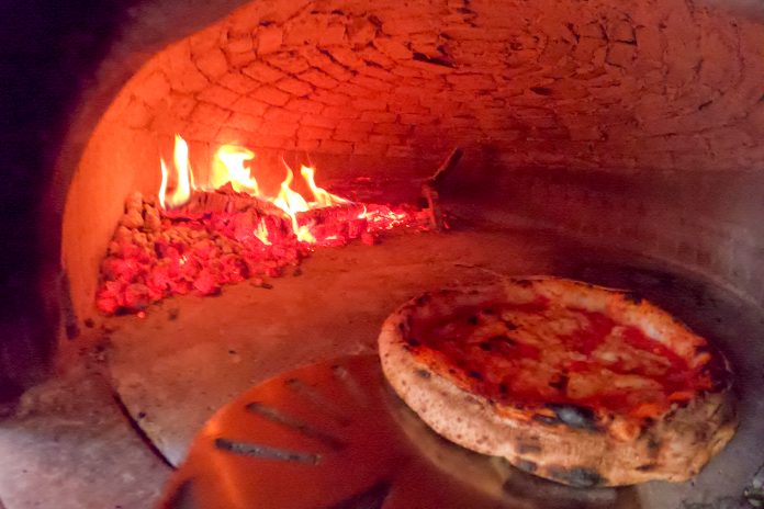 NYC pizza ovens targeted by new green rule to slice emissions