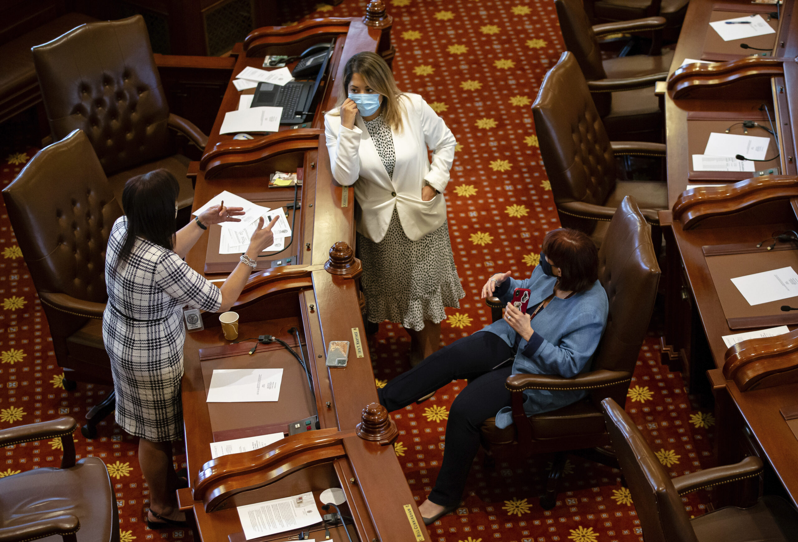 Illinois Senate committee eyes changes to sentencing laws