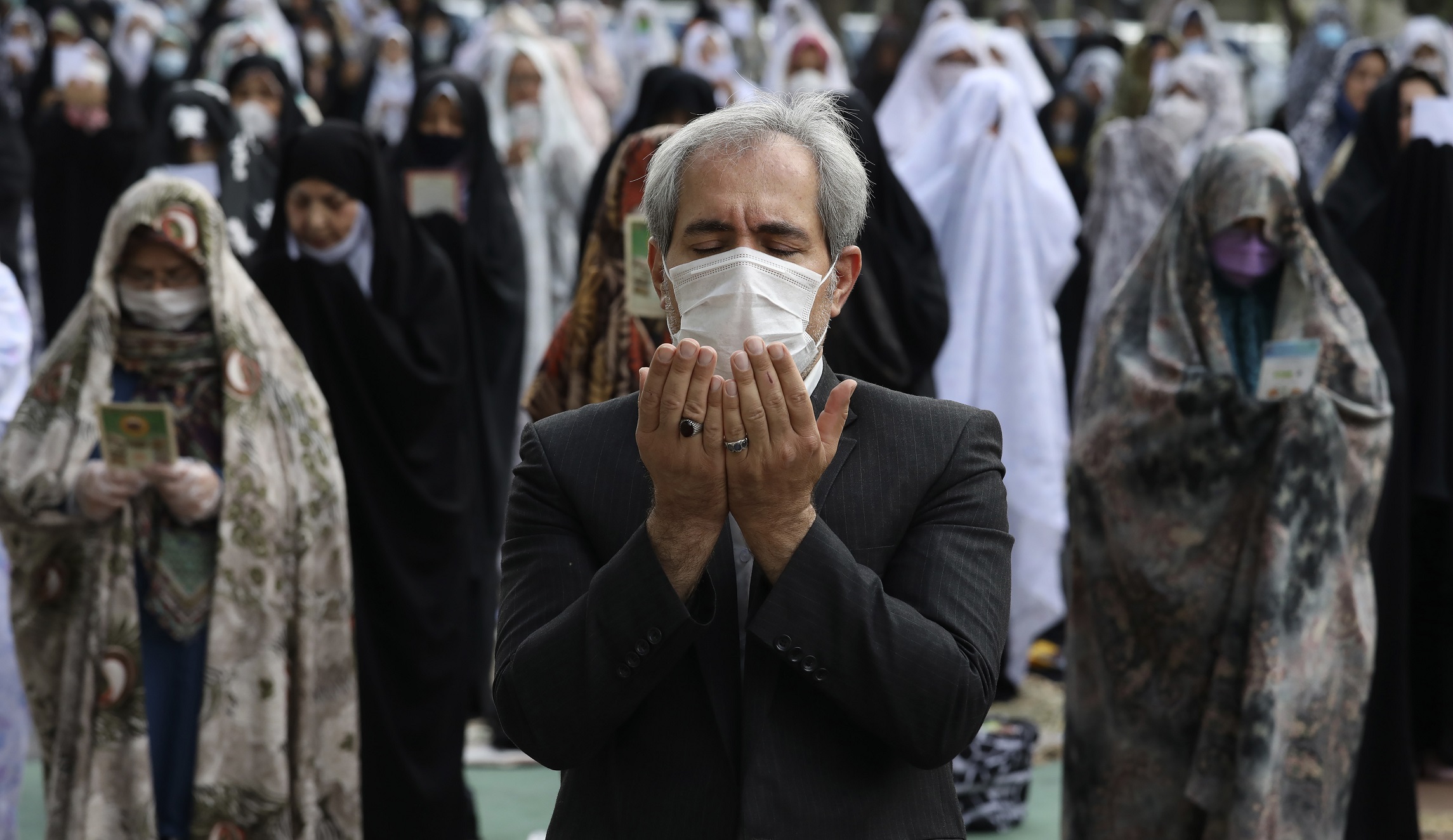 Iranians desperately need a better Voice of America