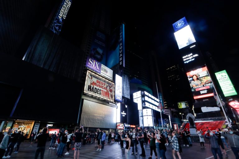 ‘Date my daughter’: Mother with cancer places dating ad for daughter on Times Square billboard