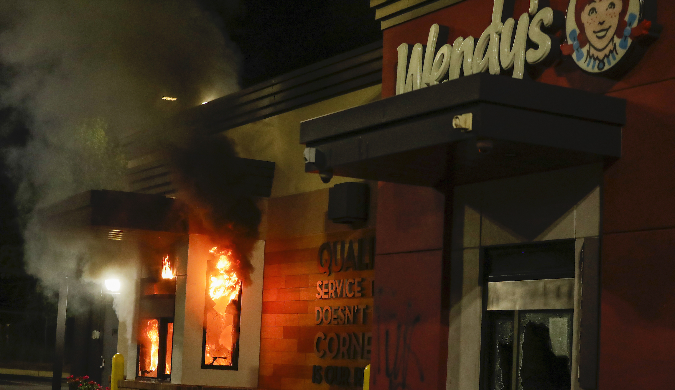 Authorities offering $10K reward for information on who started Wendy’s fire during protests