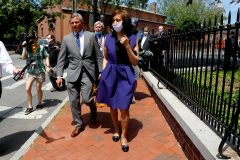Ex-Baltimore mayor seeks commutation from Trump