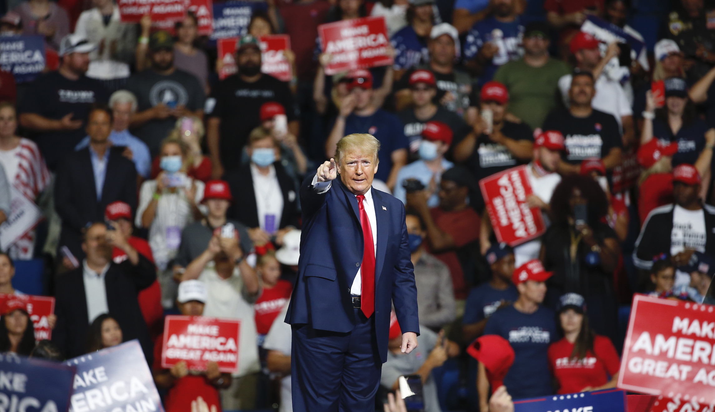 Team Trump split over big rallies as president itches for showtime