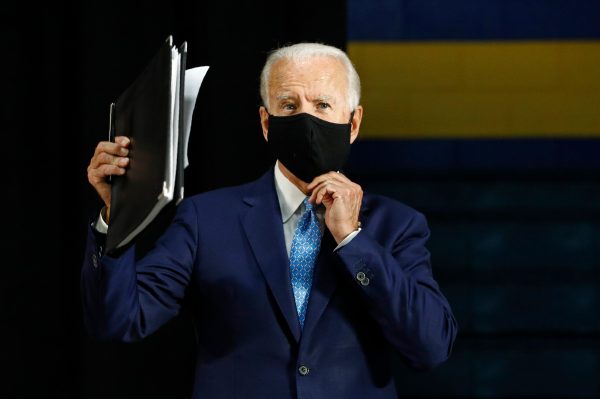 Clammed up: Trump takes 700% more questions than Biden in one month