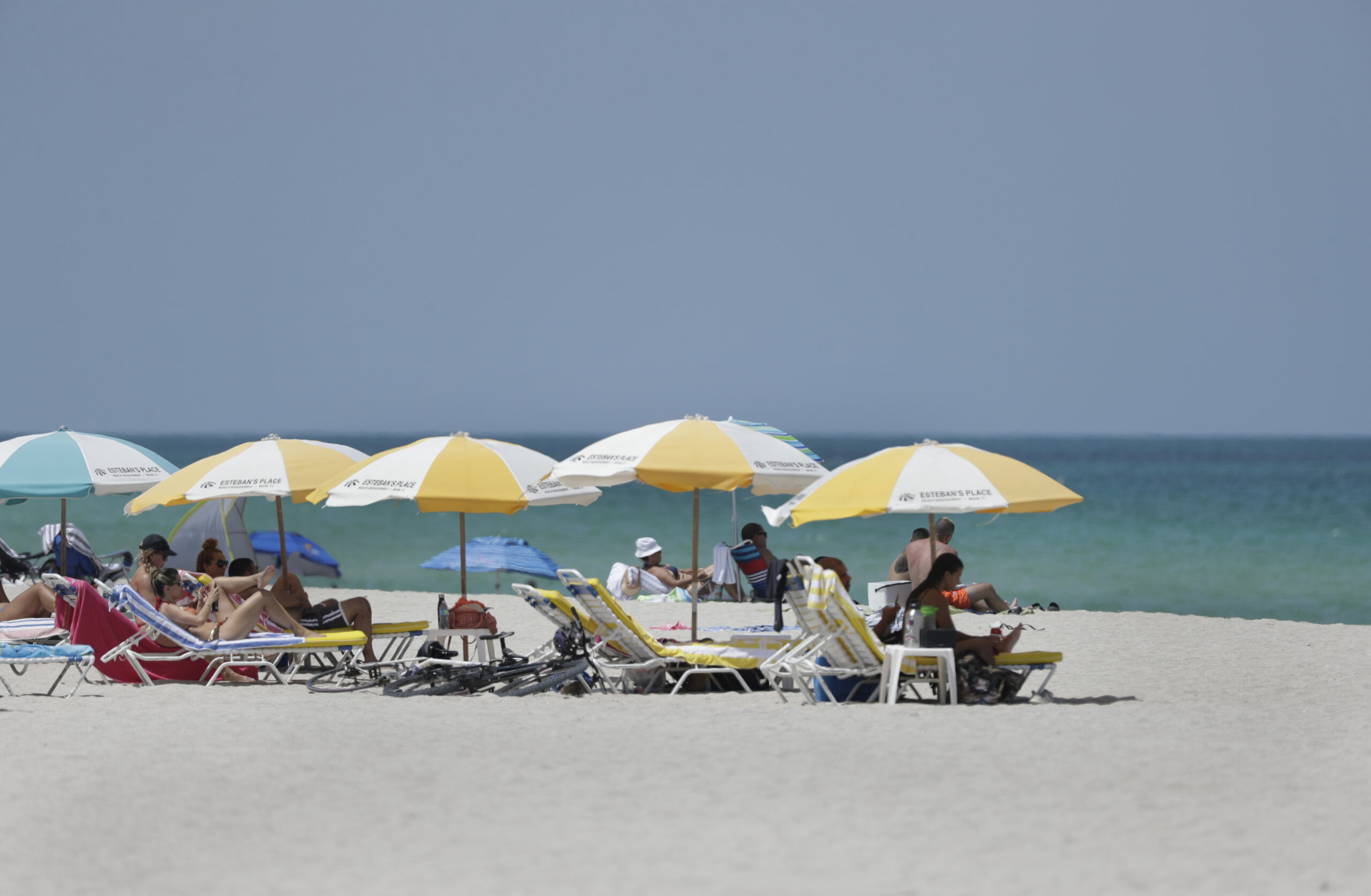 After celebrating Memorial Day openings, Florida cities closing beaches for July 4